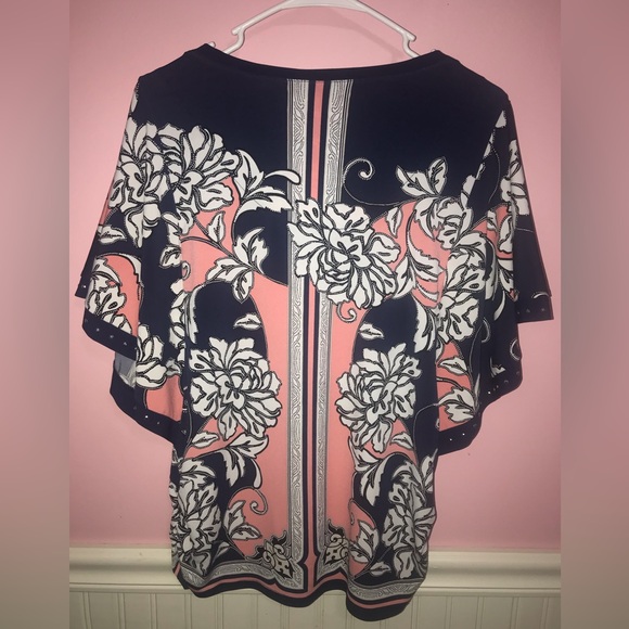 JM Collection blouse - Picture 2 of 9